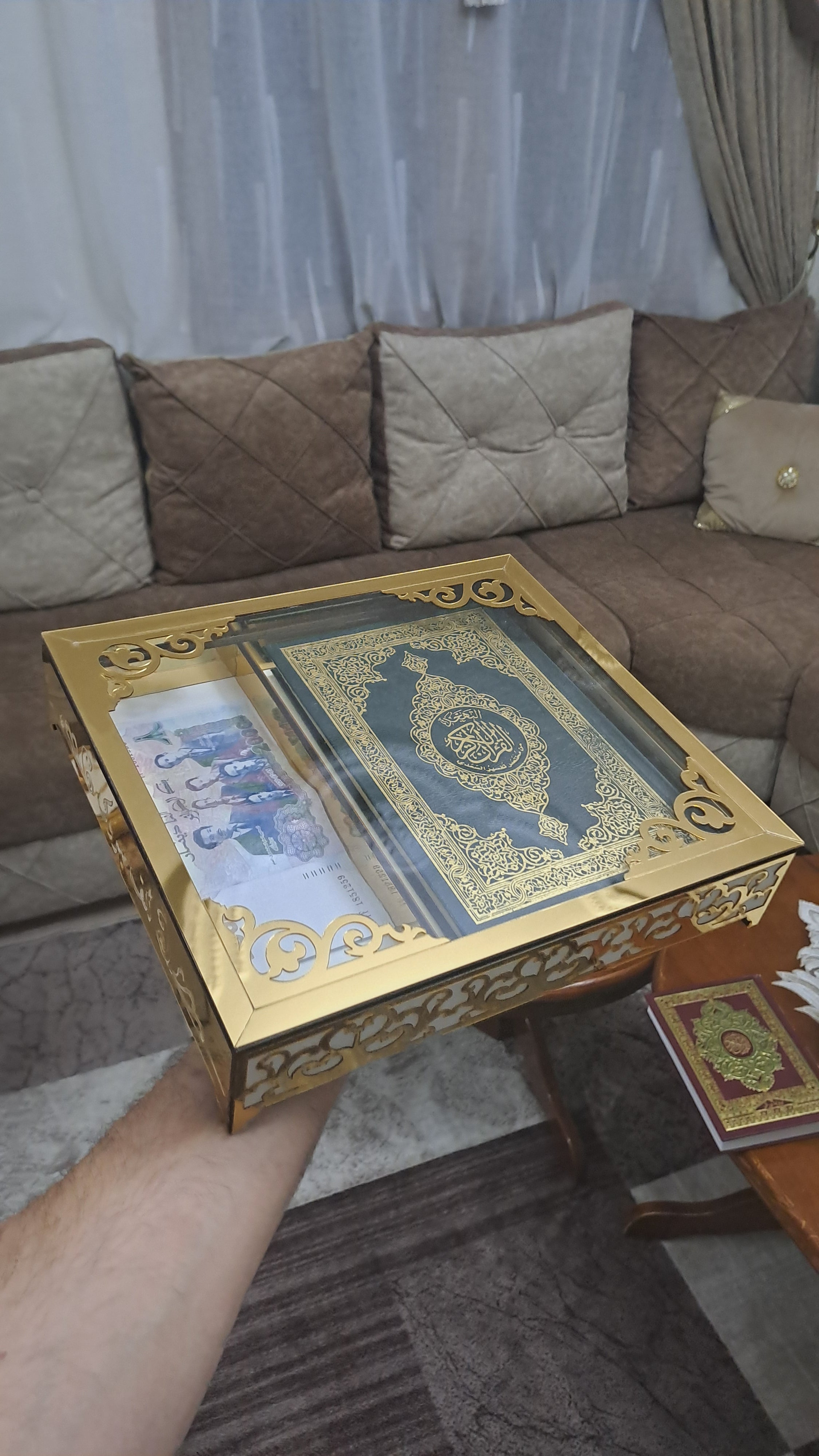 علبة عريس مهر و مصحف الشريف