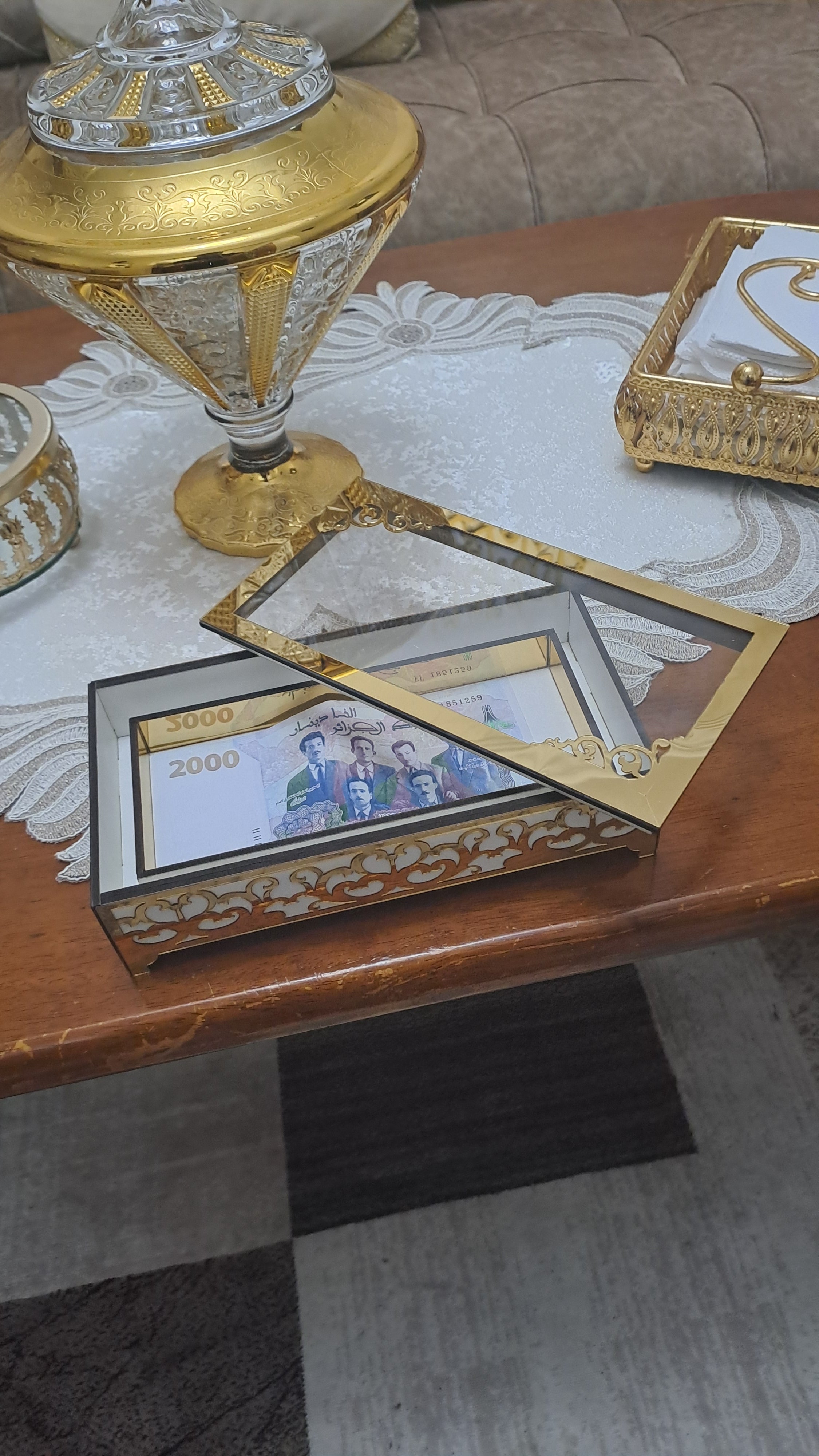 علبة عريس مهر