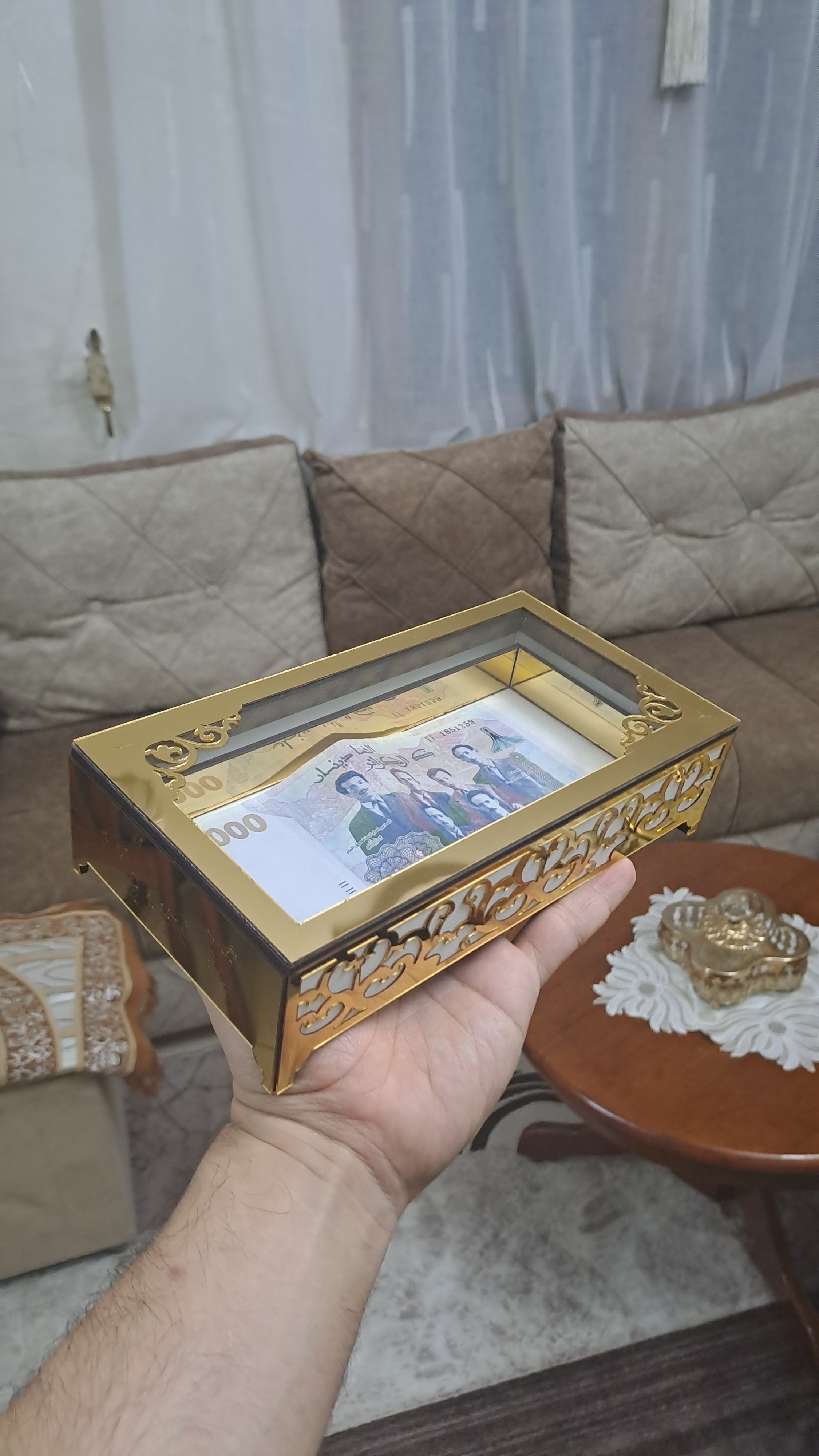 علبة عريس مهر