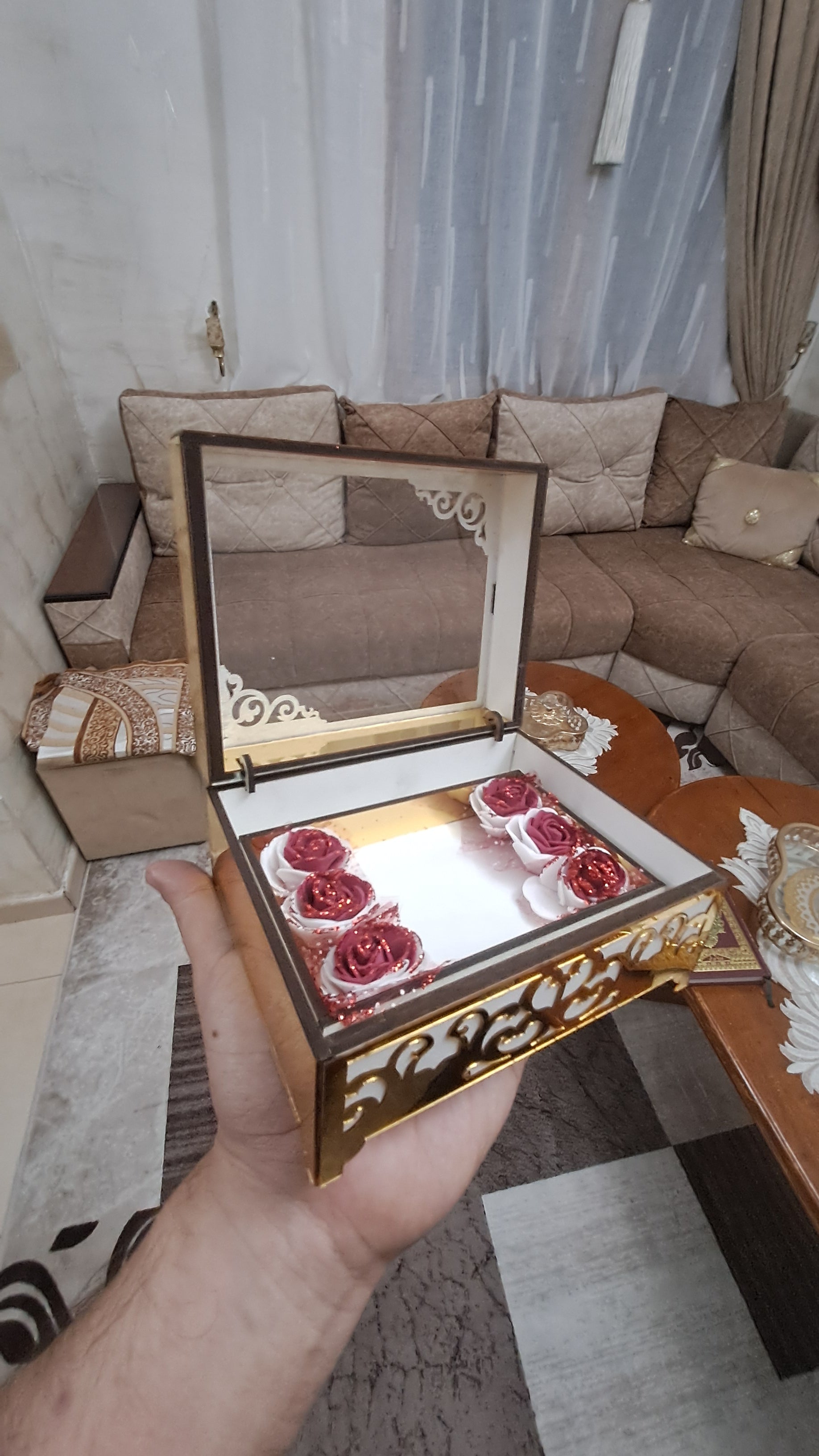 علبة خاتم عريس