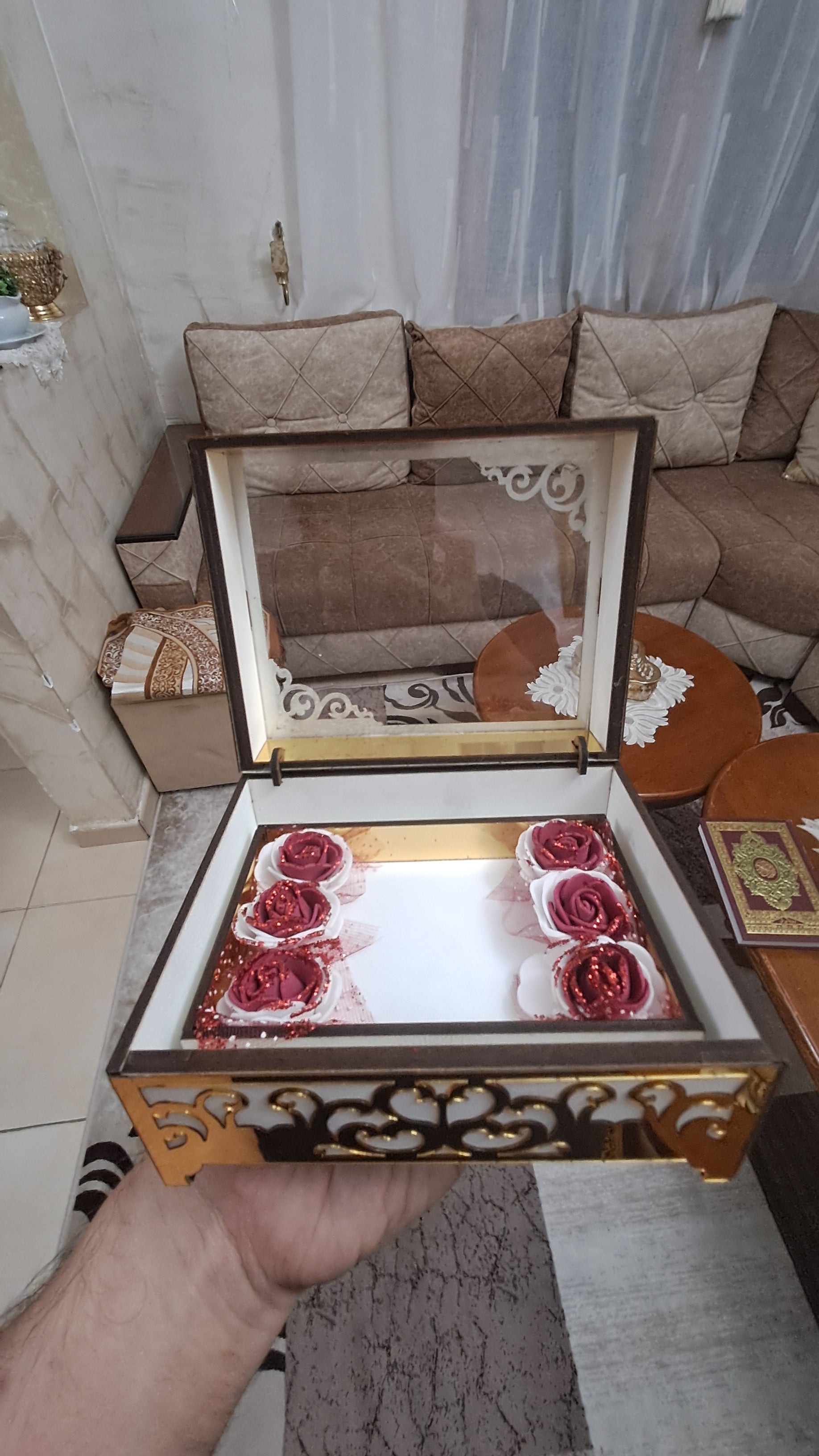 علبة خاتم عريس